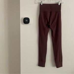 Vuori Brown Leggings High-Waisted Stretchy Bottoms XS